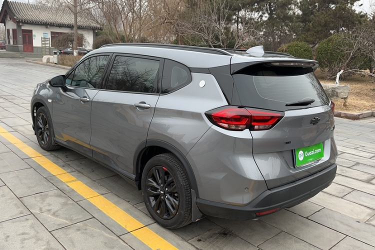 Used Chevrolet Orlando 2019 Redline 530T Automatic Enjoyment Version (5+2 Seating) China VI
