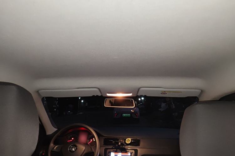 Used Volkswagen Santana 2016 1.6L Automatic Fashion Edition
