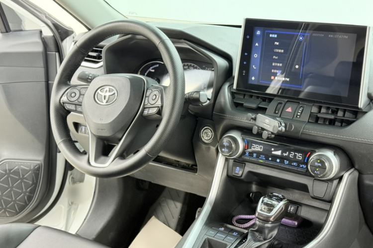 Used Toyota RAV4 2022 Dual-Engine 2.5L E-CVT Two-Wheel Drive Elite Edition
