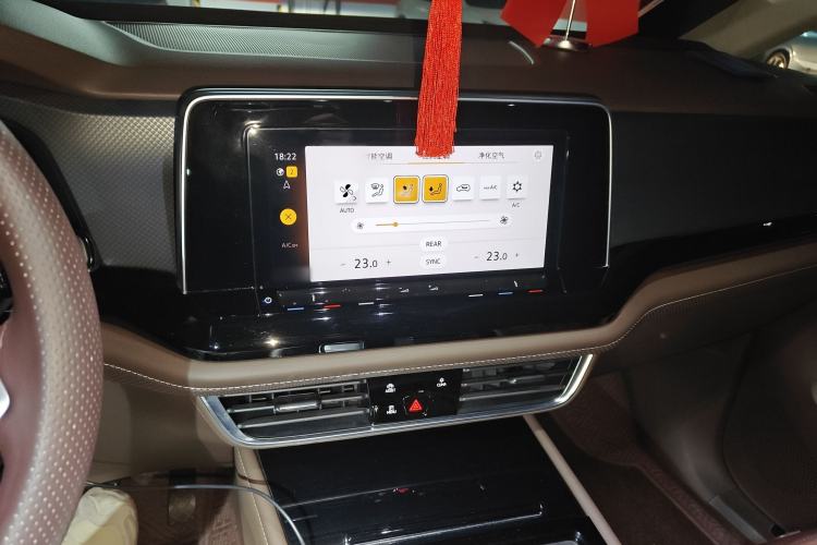 Used Volkswagen Viloran 2022 330TSI Business Edition
