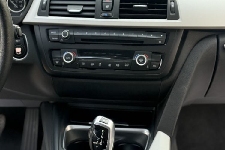 Used BMW 3 Series 2015 320Li Fashion Model