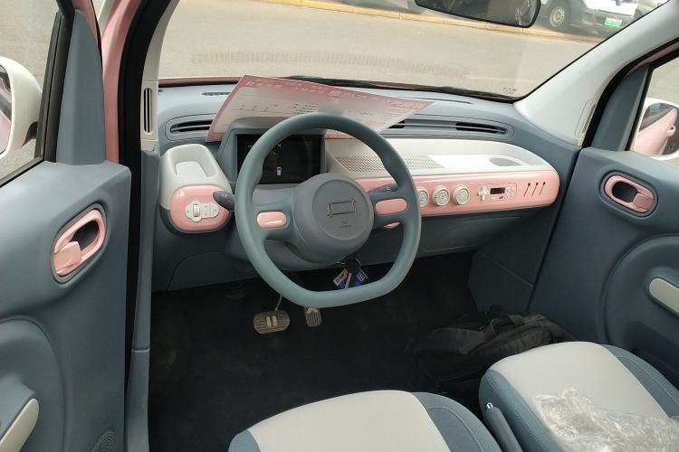 Used Bestune Pony 2024 170km Range Energizing Horse