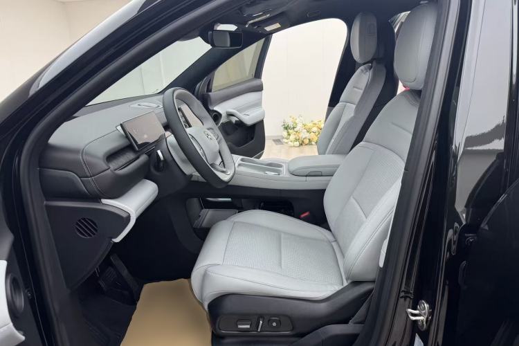 Used Nio ES6 2024 75 kWh