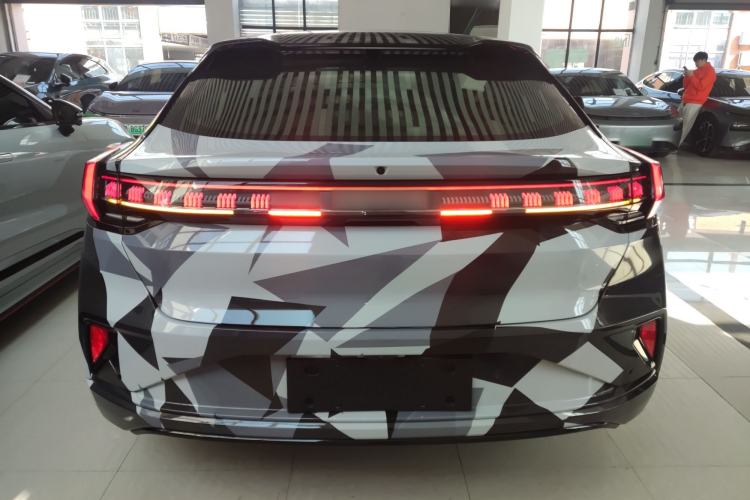 Used Zeekr 001 2025 WE Edition 100 kWh Rear-Wheel Drive
