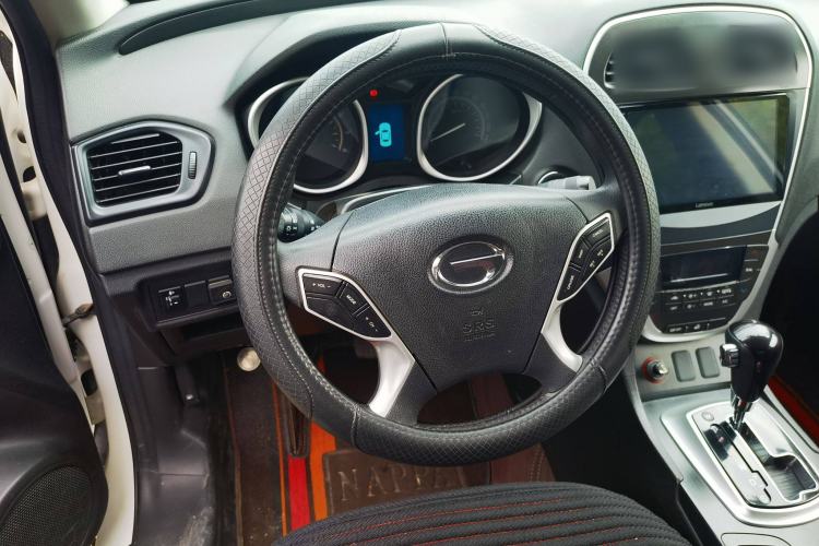 Used GAC Trumpchi GS5 2014 2.0L Automatic Two-Wheel Drive Anniversary Value Edition
