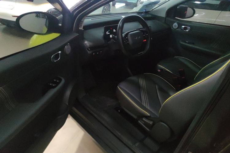 Used Chery Little Ant 2024 Youth Edition 321 km Range Cool Love Version 29.23 kWh
