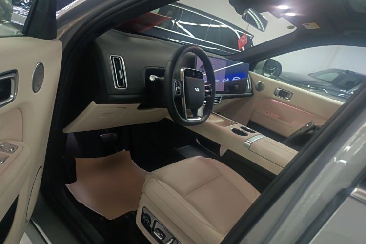 Used Li Auto L8 2024 Max