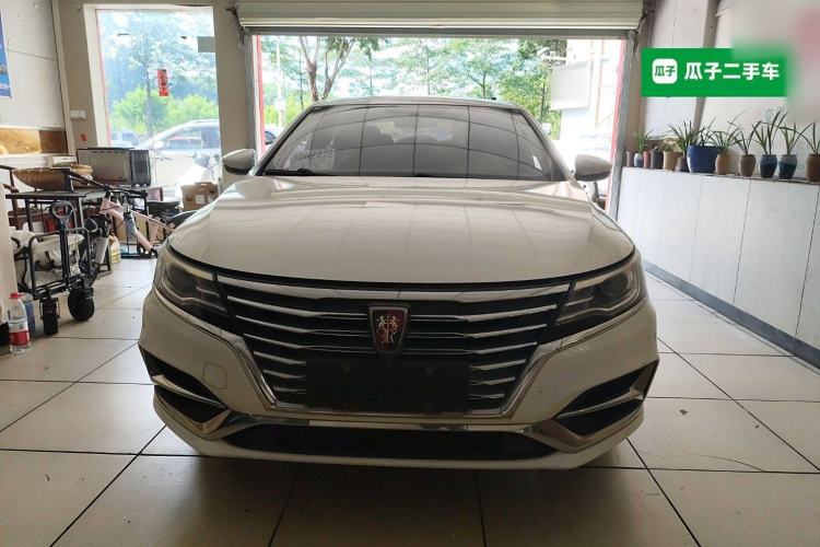 Used Roewe i6 New Energy 2017 45T Hybrid Connect & Smart Enjoyment Edition
