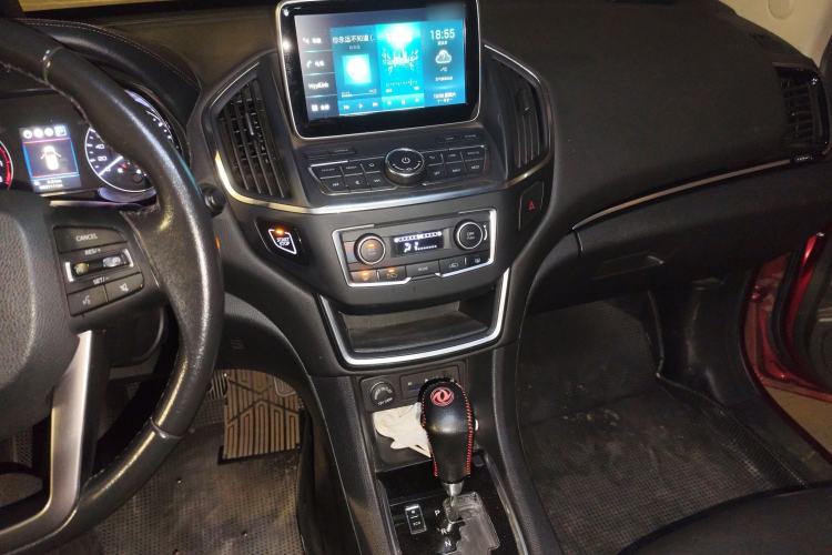 Used Dongfeng Aeolus AX5 2017 1.4T Automatic Qúzūn Model
