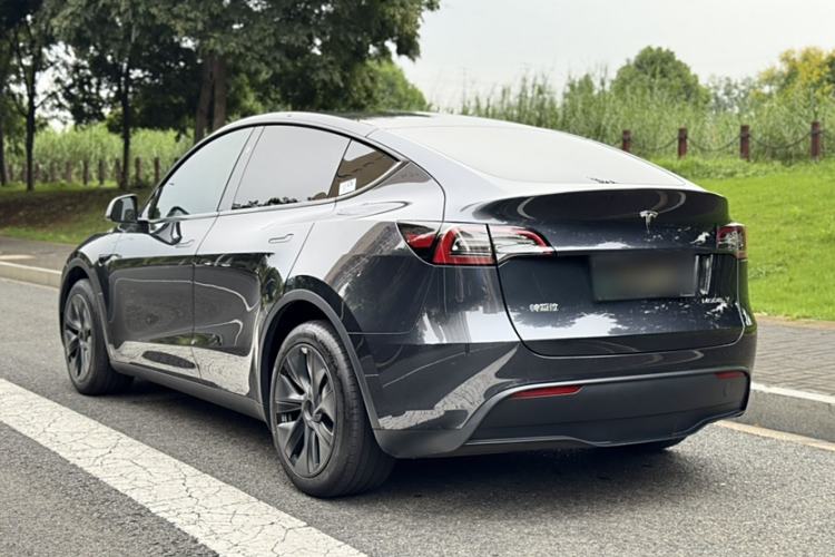 Used Tesla Model Y 2024 Rear-Wheel-Drive Version
