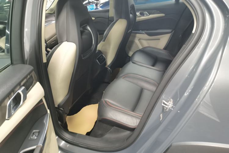 Used Lynk & Co 02 2018 1.5T DCT Two-Wheel Drive Zhaoban China V Standard