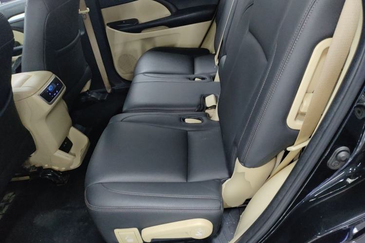 Used Toyota Highlander 2021 2.0T Four-Wheel Drive Elite Edition 7-Seater
