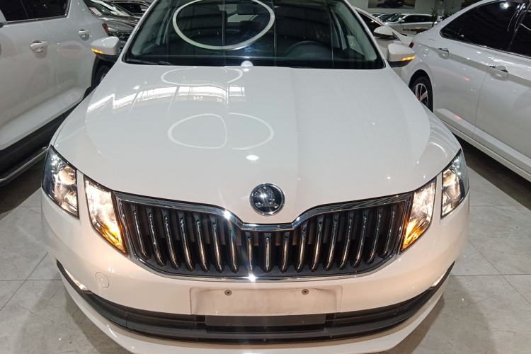 Used Skoda Octavia 2021 1.5L Automatic Comfort Edition
