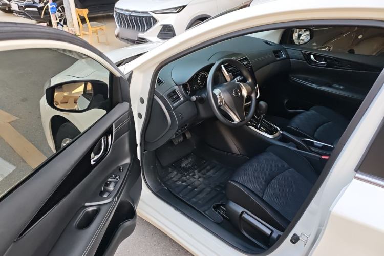 Used Nissan Tiida 2024 1.6L CVT Cool Dynamic Edition
