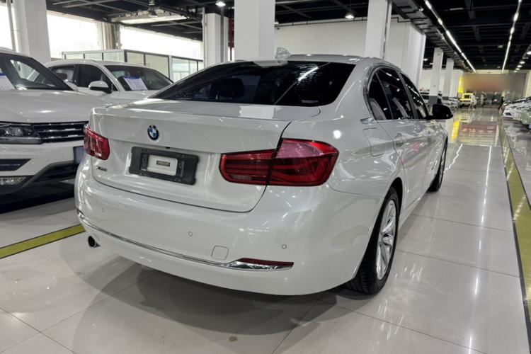 Used BMW 3 Series 2017 318Li Fashion Model
