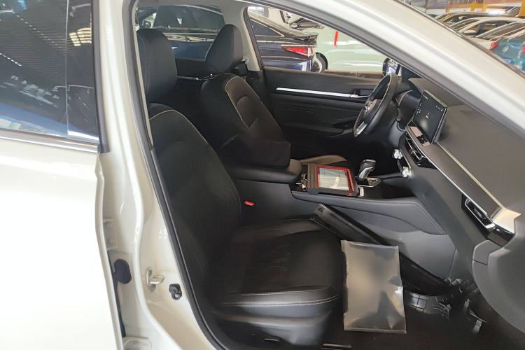 Used Nissan Teana 2022 2.0L XL-Upr Enjoyment Edition
