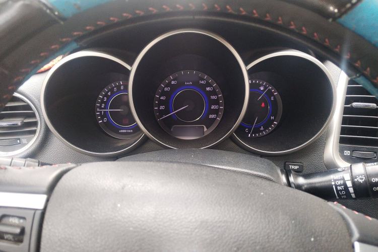 Used Changan Eado 2015 1.6L Automatic Junku Model China IV Standard
