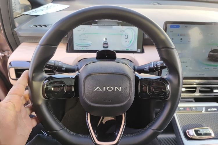 Used AION Y 2022 70 Tech Edition Lithium Iron Phosphate
