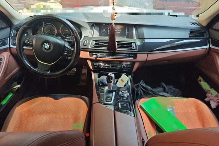 Used BMW 5 Series 2017 520Li Elegant Edition
