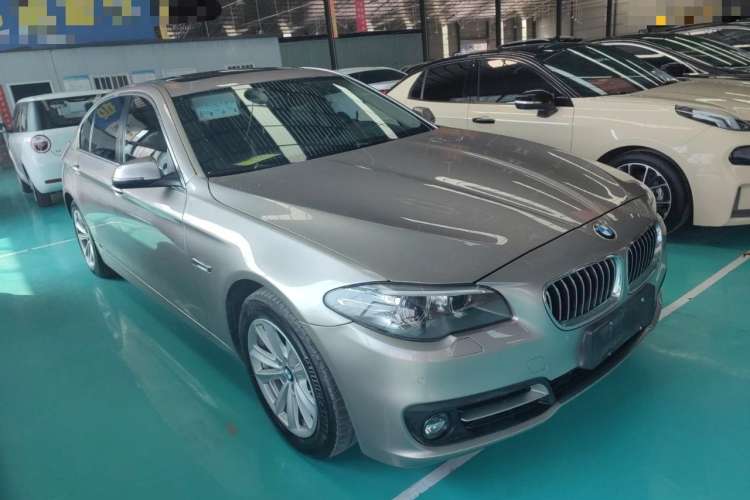 Used BMW 5 Series 2017 520Li Elegant Edition
