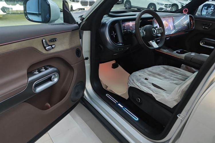 Used  #5 2024 Long-Range Journey Luxury Edition