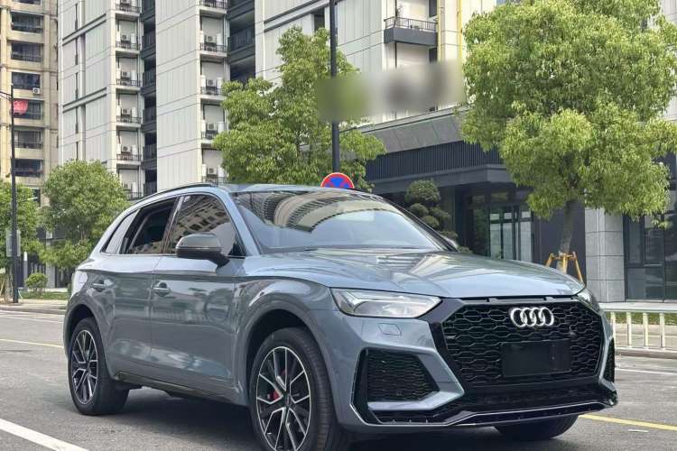 Used Audi Q5L 2022 40T RS Package Performance Model
