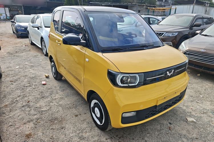 Used Wuling Hongguang MINIEV 2022 Macaron Premium Model – Lithium Ternary Battery
