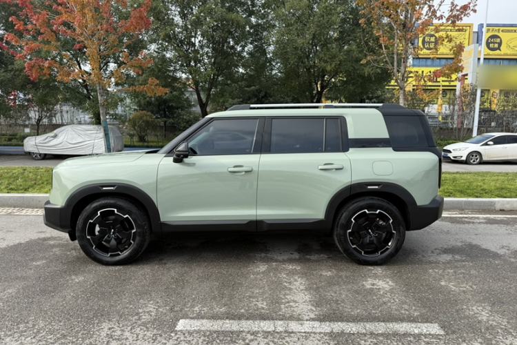 Used BAIC Off-Road BJ30 2024 1.5T Magic Electric Drive Advanced Version
