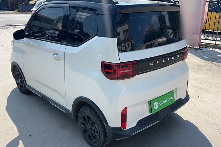Used Wuling Hongguang MINIEV 2022 GAMEBOY 300km Enthusiast Model with Lithium Iron Phosphate
