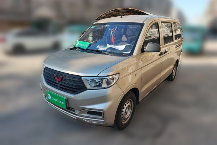 Used Wuling Hongguang V 2019 1.5L Jingqu Version China VI LAR