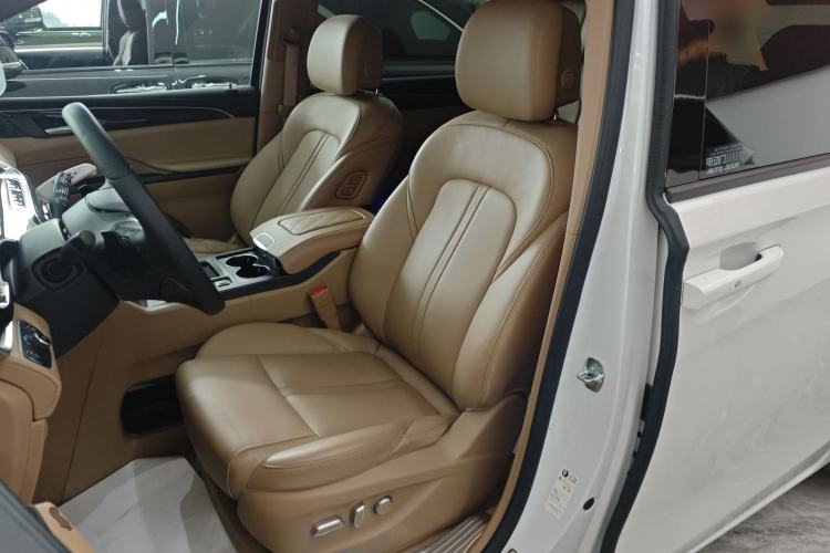 Used Buick GL8 2021 ES Land Cruiser 653T Luxury Edition