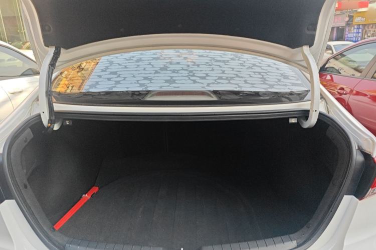 Used Hyundai Elantra 2019 1.4T Dual-Clutch Xuan Dong · Dynamic Model