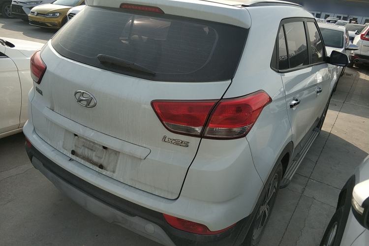 Used Hyundai ix25 2017 1.6L Automatic Smart Version
