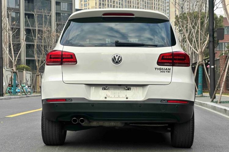 Used Volkswagen Tiguan L 2017 300TSI Automatic Two-Wheel Drive Silk Road Comfort Edition