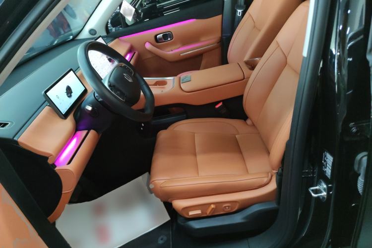 Used Leapmotor C16 2026 Extended-Range 280 LiDAR Zhizun Edition 6 Seats
