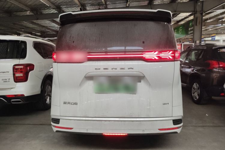 Used Denza D9 2024 DM-i 1050 Luxury Model