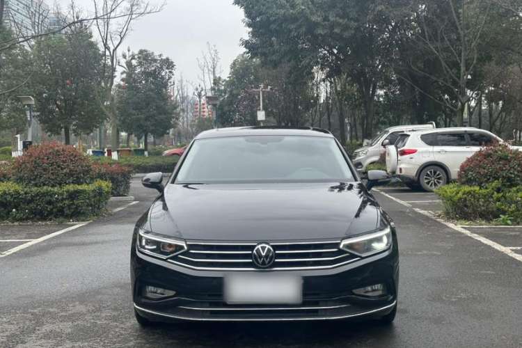 Used Volkswagen Magotan 2020 330TSI DSG Luxury Edition

