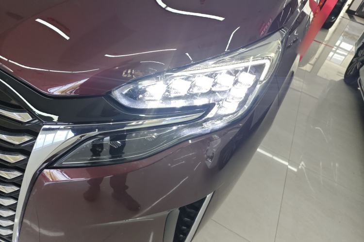 Used Buick GL8 2023 ES Lu Zun Deluxe Model
