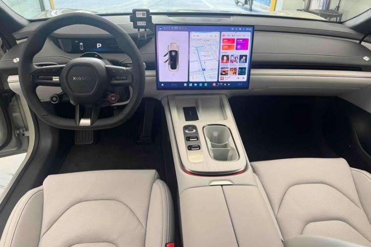 Used  SU7 2024 Rear-Drive Ultra-Long Range Advanced Pro-Level Intelligent Driving Version
