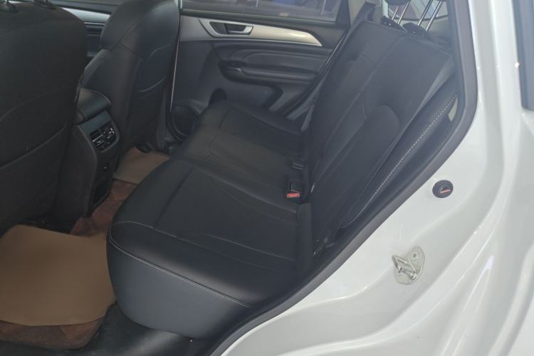 Used Haval M6 2021 PLUS 1.5T DCT Luxury Smart Connectivity Model
