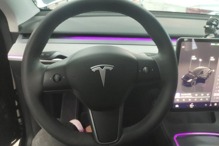 Used Tesla Model Y 2024 Rear-Wheel-Drive Version
