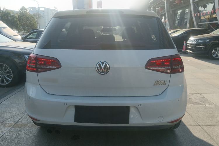 Used Volkswagen Golf 2017 230TSI Automatic Comfort Edition – Celebrating Milestone of One Million Units
