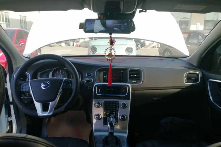 Used Volvo S60 2017 S60L T4 Smart Range Edition