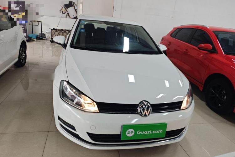 Used Volkswagen Golf 2016 1.6L Automatic Fashion Model