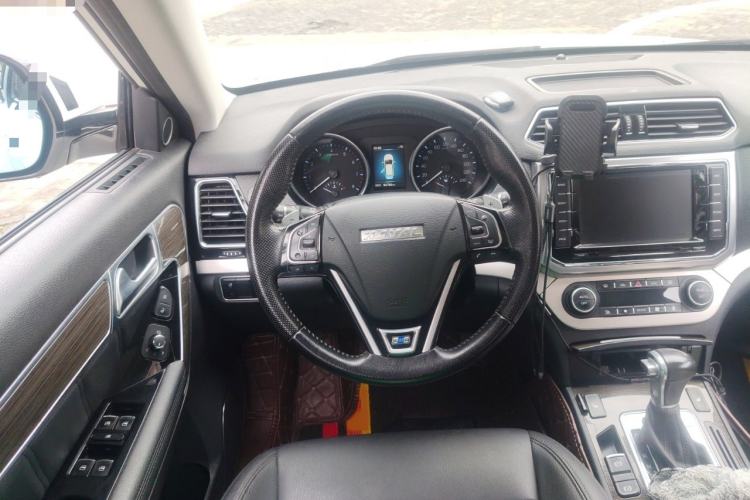 Used Haval H6 Coupe 2015 Blue Label 2.0T Automatic Two-Wheel Drive Prestige Model