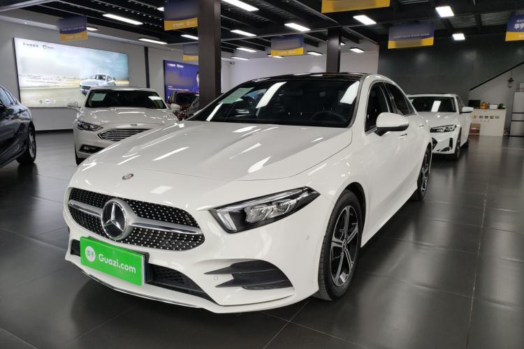 Used Mercedes-Benz A-Class 2022 Revised Version A 200 L Sport Sedan Fashionable Style