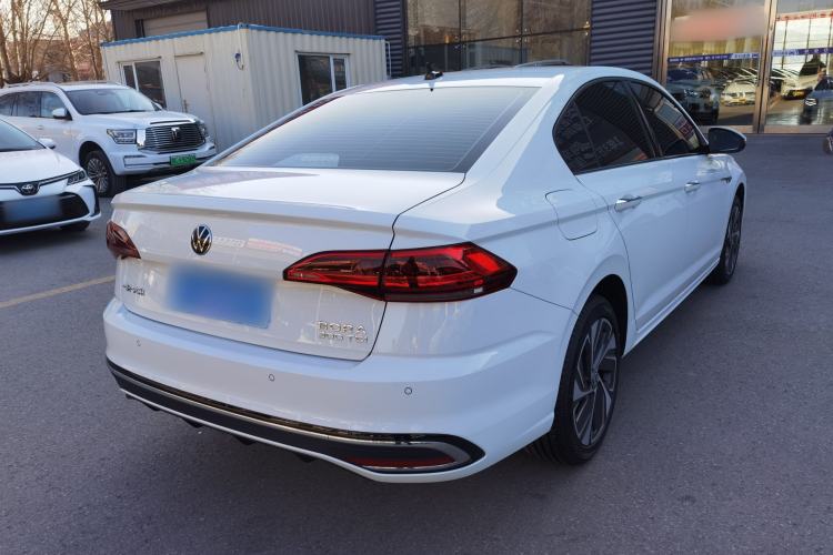 Used Volkswagen Bora 2023 300TSI DSG Prestige Edition
