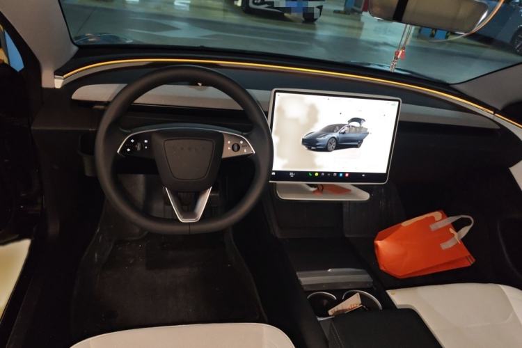 Used Tesla Model 3 2023 Long-Range All-Wheel-Drive Version
