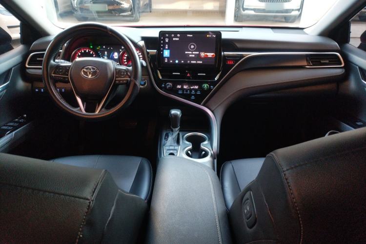 Used Toyota Camry 2021 2.0S FENGSHANG Edition
