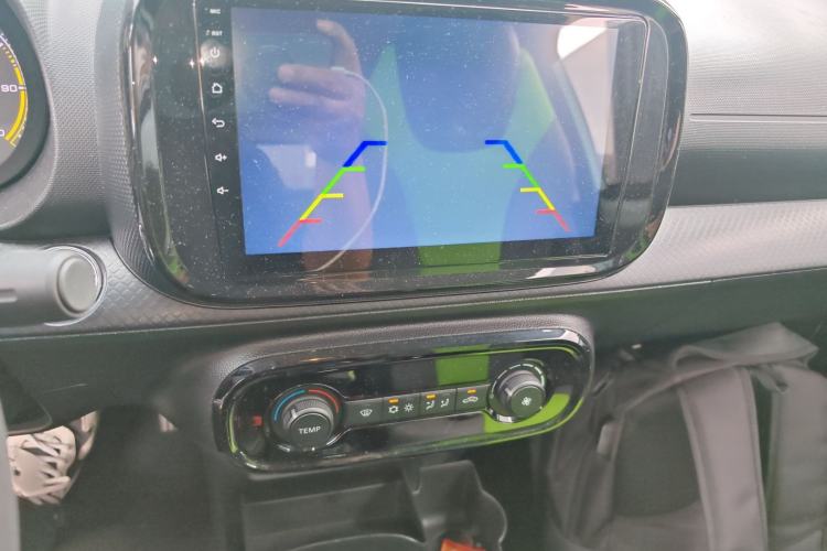 Used Roewe Clever 2021 302 km New Four-Seater Super-Efficient Version